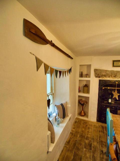 Knocker Cottage Is A 3 Bedroom Made Up Of 1 Double Bedroom And 2 Small Double Bedrooms In Small Village 10 Min To Beaches Camborne Εξωτερικό φωτογραφία