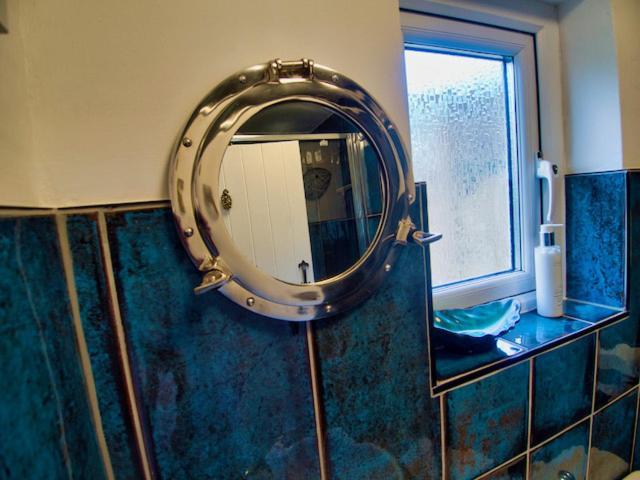 Knocker Cottage Is A 3 Bedroom Made Up Of 1 Double Bedroom And 2 Small Double Bedrooms In Small Village 10 Min To Beaches Camborne Εξωτερικό φωτογραφία
