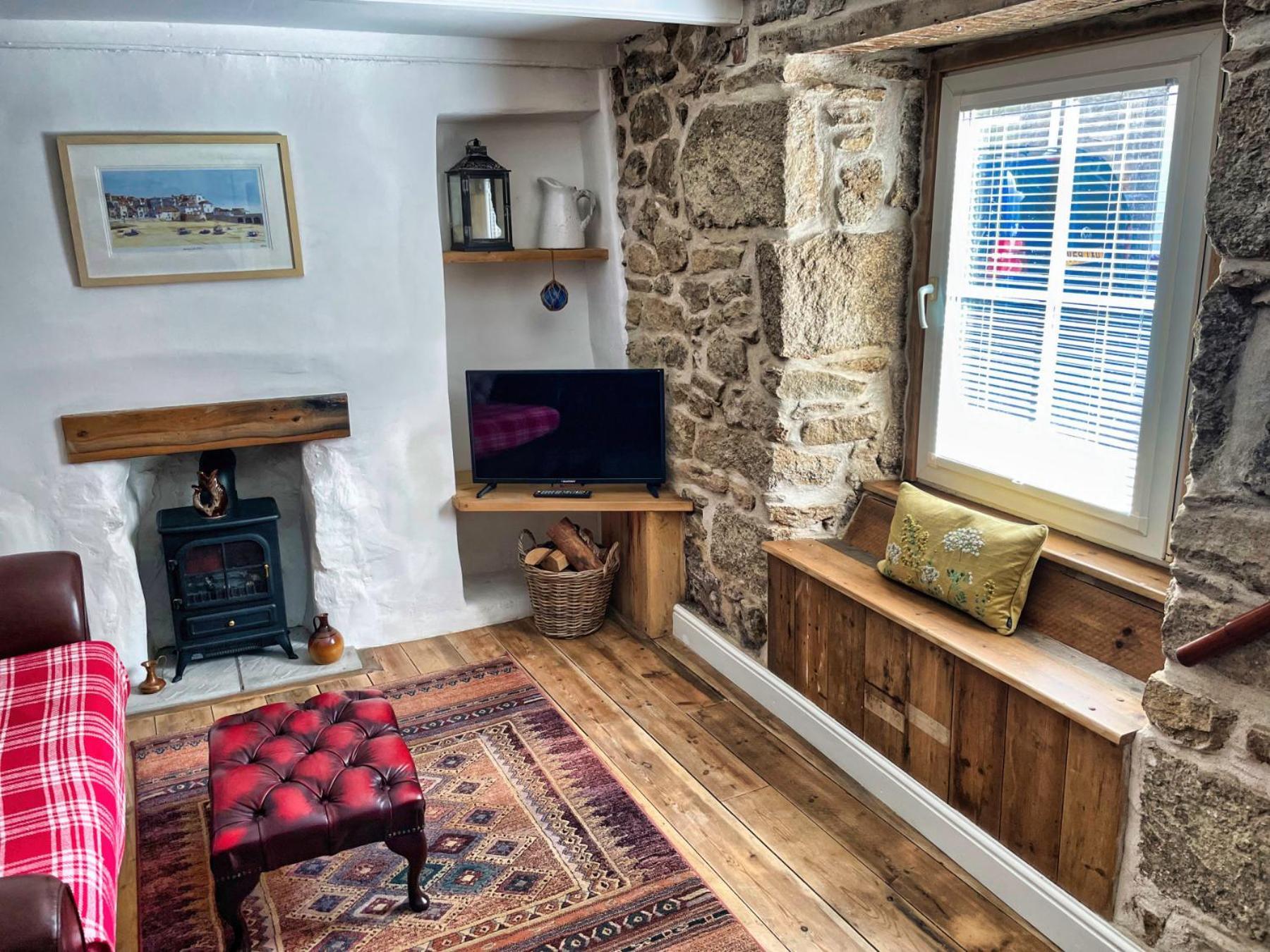 Knocker Cottage Is A 3 Bedroom Made Up Of 1 Double Bedroom And 2 Small Double Bedrooms In Small Village 10 Min To Beaches Camborne Εξωτερικό φωτογραφία